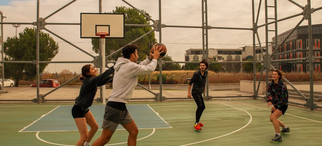 Basketball academies in Delhi