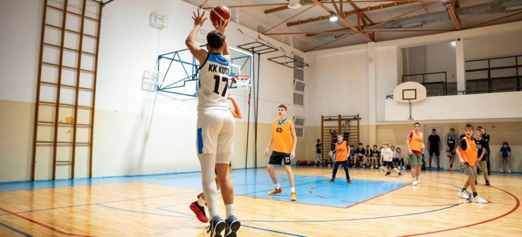 Indoor Sports Activities in Greater Kailash 1