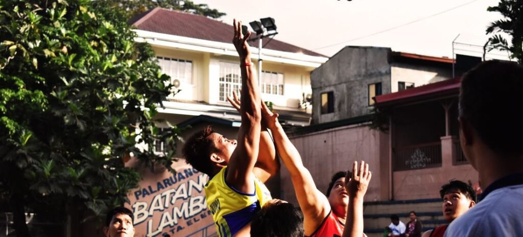 Pay & Play Sports Facilities in Noida